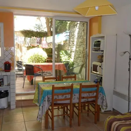 Holiday home Maison Au Centre De St Jean Du Gard Saint-Jean-du-Gard